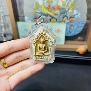 泰国佛牌小李佛牌阿赞巴素2558一期七女抱柱坤平