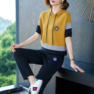 妈妈运动套装女冰丝短袖中老年女夏装休闲时尚两件套名牌运动服装