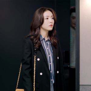 欧洲紧急公关蔡文静许雯雯同款女春季长袖中长款西装外套条纹衬衫