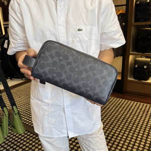 coach/蔻驰男包经典男士洗漱包手拿包化妆包胖胖包ca305 2515 063