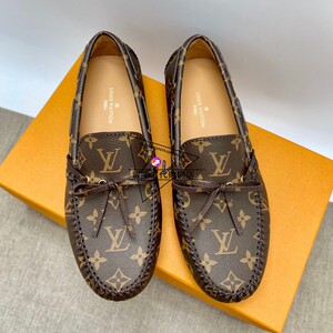 louis vuitton/路易威登男鞋 lv圆头老花蝴蝶结一脚蹬驾车豆豆鞋
