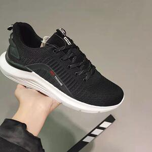 亿昌春夏季透气飞织运动休闲舒服百搭跑步超轻底鞋男鞋