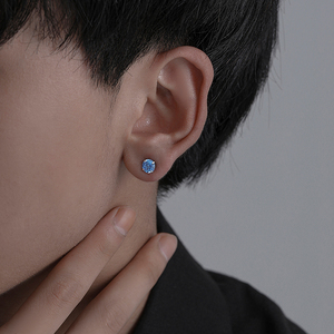 钻石耳钉男士