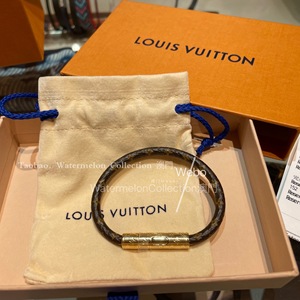 澳门代购lv经典老花皮革太阳花锁头手环情侣手绳手镯男女同款配饰