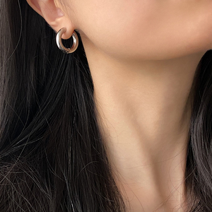 钛钢罗马数字耳钉