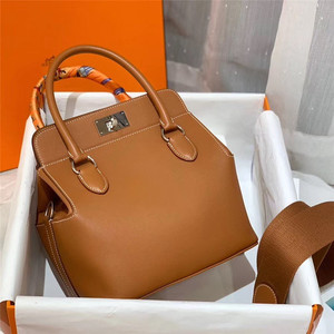 牛奶盒子包真皮