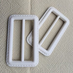 6厘米白色塑料仿皮效果日字扣大衣风衣外套腰带扣皮带扣