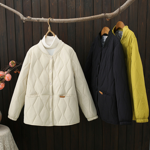 大码冬季韩版新款保暖棉衣200斤胖mm设计感立领口袋小皮贴标棉袄