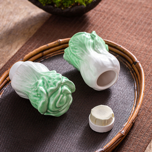 创意小白菜陶瓷茶叶罐便携式密封储个性茶罐茶仓家用迷你蔬菜摆件