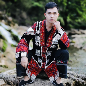 苗族服装男少数民族瑶族侗族土家族葫芦丝刺绣民族风旅拍用演出服