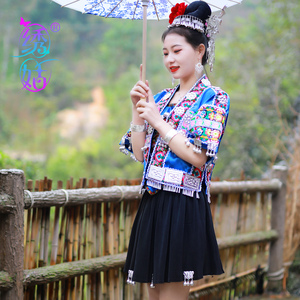 苗族2021新款少数民族风贵州湘西女装显瘦收腰短款秋季四件套服装