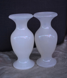 玉器厂家发 天然阿富汗白玉花瓶一级细料 家居风水吉祥物摆件