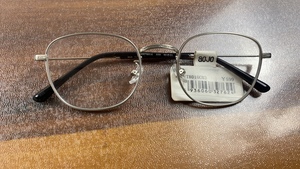 aojo复古银色方框，FARET8016.可配近视眼镜。