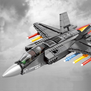 军事飞机积木美式F35B闪电战斗机喷气式轰炸机武装直升机拼装玩具