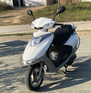 二手本田新款睿御110cc踏板车摩托车女装燃油四冲程整车代步省油