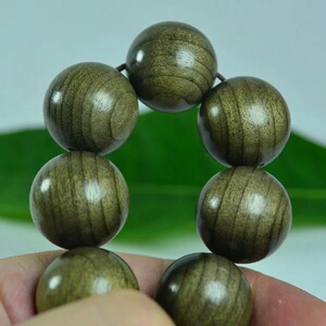 金丝楠木手串沉香紫檀