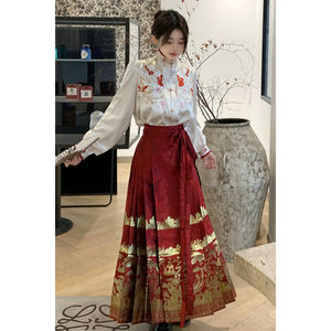 大码微胖新中式国风红色织金马面裙女冬装2024年新款日常汉服套装