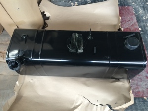 00朱13183283108淘宝东风风光360 370油箱柴油燃油箱汽车油箱加油