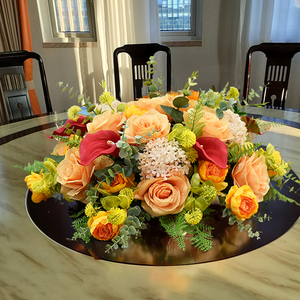 高端饭店酒店包厢圆形餐桌摆件转盘中间仿真花假花大圆桌摆花装饰