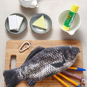 创意仿真鲫鱼笔袋同款个性搞怪鲜活海鱼文具盒韩版咸鱼铅笔盒