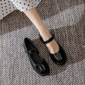 十八岁成年礼女生黑色皮鞋学生礼服鞋低跟学校合唱活动用统一鞋子