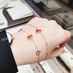 韩国代购新款18K金麒麟双葫芦镶钻手链女红玉髓白贝母玫瑰金手环