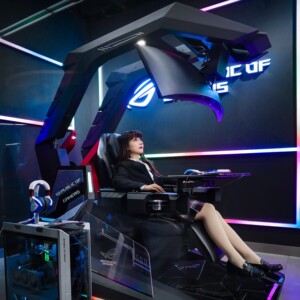 高达rog玩家国度限量青龙电脑座舱太空游戏仓肥宅快乐椅