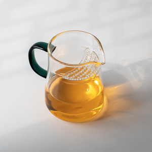 月牙玻璃公道杯带过滤 加厚玻璃公杯茶漏一体 大容量绿茶泡茶器