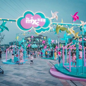 春季美陈户外风车展览售楼部商场广场dp点装饰布置道具网红打卡点