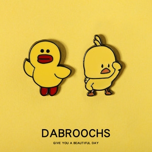 网红小黄鸭胸针 日系可爱卡通ins潮小鸭子徽章胸章衣服包包配饰女