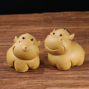 水土陶形 紫砂牛摆件茶宠精品家居装饰品可爱 牛年生肖摆设一对价