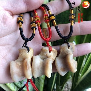 爆文玩保真纯天然藏獒骨狗骨仿狼骨头髀石髀骨可打孔情侣项链吊坠