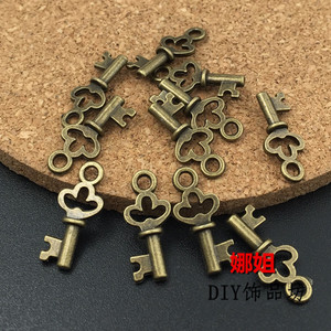 5个复古合金古铜色钥匙小挂件diy手工饰品配件耳环耳饰女项链吊饰