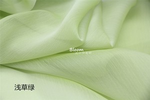 浅草绿裙子