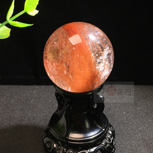 赤诚晶石天然红发晶红兔毛球摆件原石打磨能量水晶球办公居家装饰
