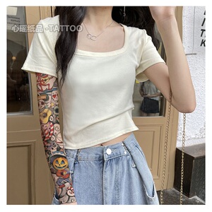 纹身图案女脚裸