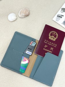 简约真皮护照夹轻便携男女纯色收纳证件包半手工软牛皮卡包保护套