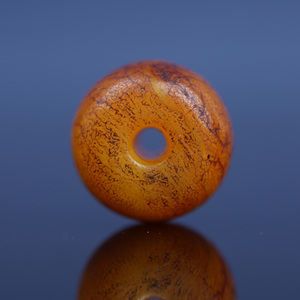 二代老蜜蜡桶珠