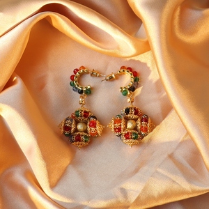 青岛外贸饰品新中式耳钉七彩宝石珠珠复古十字转动珠轻奢百搭套装