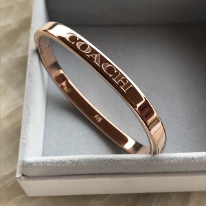 正品coach蔻驰手镯情侣款男女18k玫瑰金时尚潮流手环饰情人节礼物