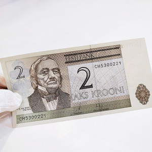 外国钱币全新unc爱沙尼亚2克朗纸币欧洲纸钞实拍图a收藏真钞外币