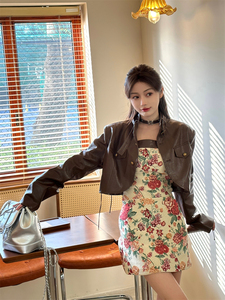 咖色PU皮衣外套女装2024秋季新款设计感小众甜酷港风复古短款夹克