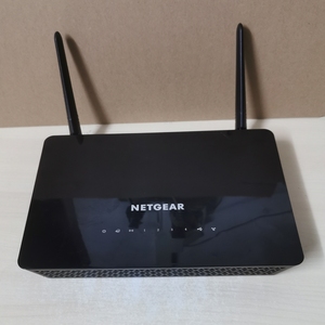 NETGEAR网件R6220  AC1200M双频千兆智能千兆无线路由器