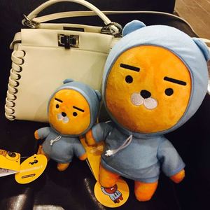 少年团卫衣狮子ryan玩偶公仔毛绒玩具送礼袋