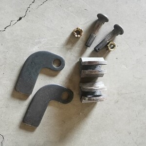 五征原厂配件五征农用三轮车车箱立柱销子座货箱立柱打关鼻子