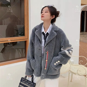 thom browne日本代购21秋冬tb四杠羊羔毛外套宽松加厚短款上衣女