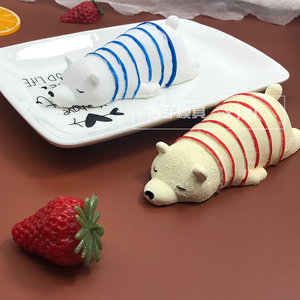 抖音网红趴趴熊硅胶模具3d立体慕斯果冻家用食品级冰激凌烘焙模具