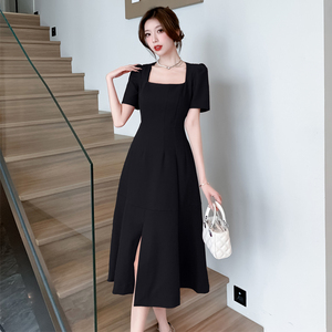 法式连衣裙女夏季2024新款礼服高级感气质显瘦方领雪纺小黑裙长裙