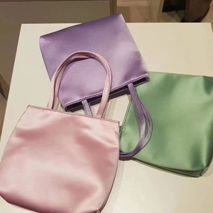 jennie同款包包女2022新款小众ins绸缎手提包高级质感百搭尼龙包