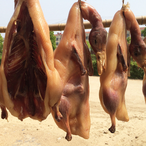 2斤左右成年风干鸭 安徽特产 农家腌制板鸭风干咸鸭子腊鸭咸鸭肉